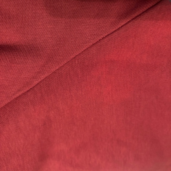 Nike Hoodie Cowl Neck Athletic Pullover Sweatshirt Pockets Burgundy Size Small - Picture 15 of 15